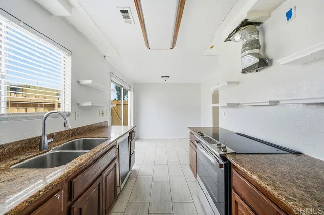 $387,500 | 520 South Anza Street, Unit 42, El Cajon, CA 92020