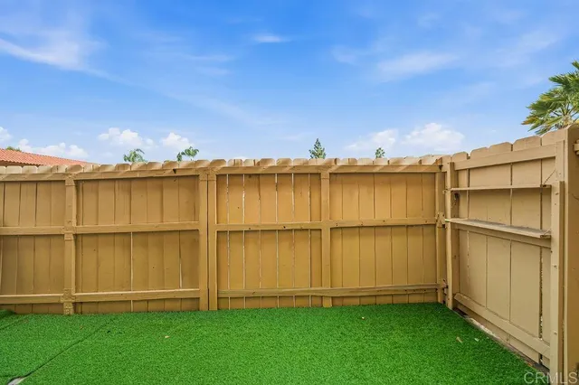 $387,500 | 520 South Anza Street, Unit 42, El Cajon, CA 92020