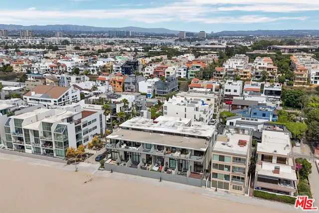 $2,295,000 | 6 Voyage Street, Unit 108, Marina del Rey, CA 90292