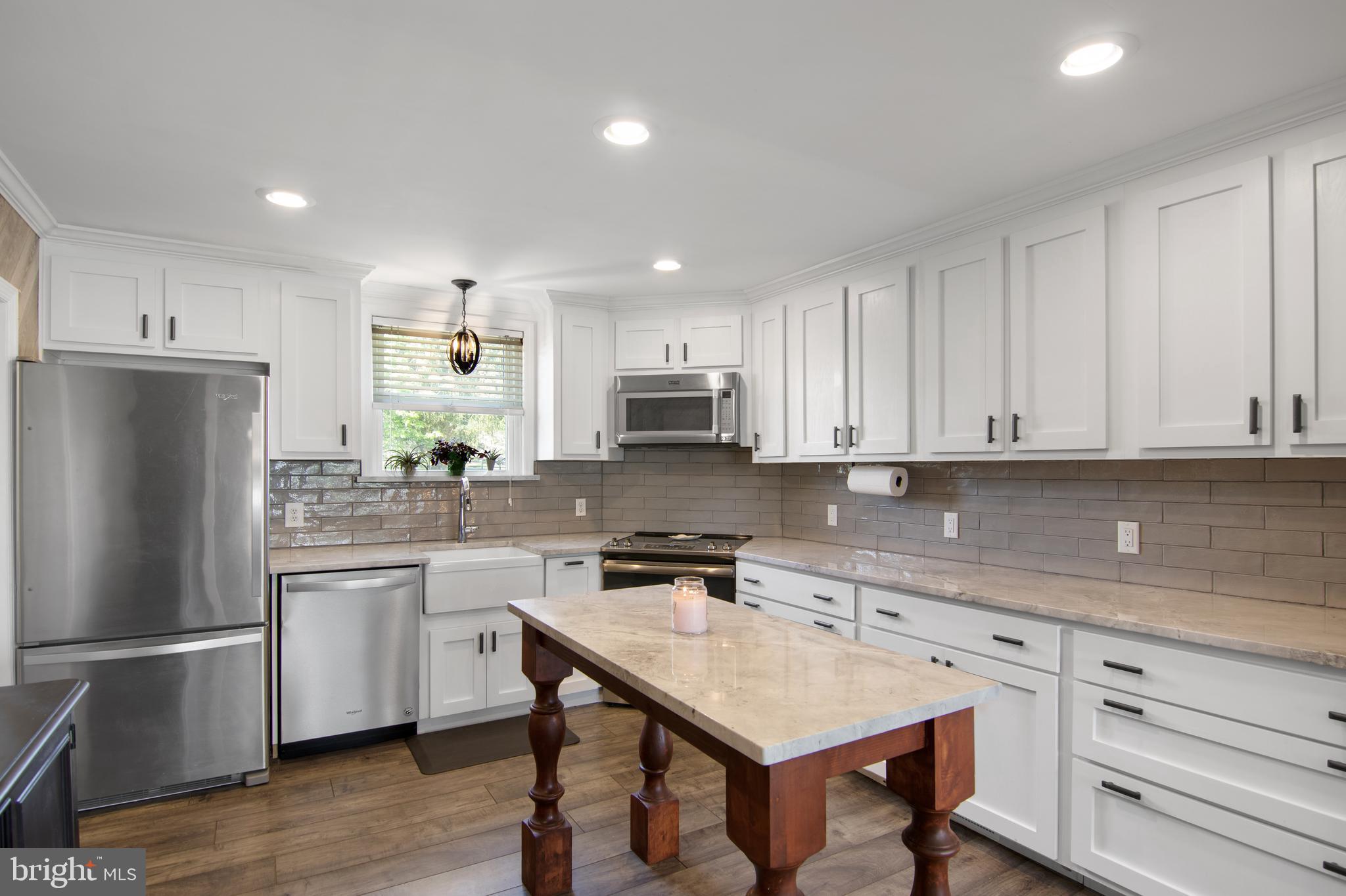289 Walter Road Chalfont, PA 18914 - Photo 11 of 42 Gallery Image 11