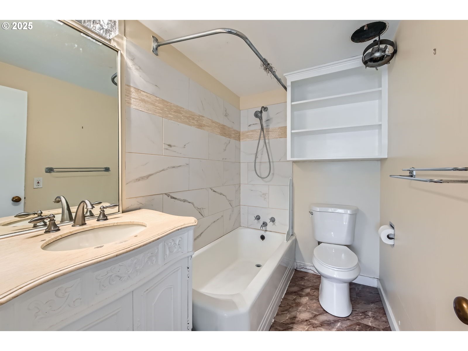 2349 Southwest 6th Avenue Camas, WA 98607 - Photo 18 of 32