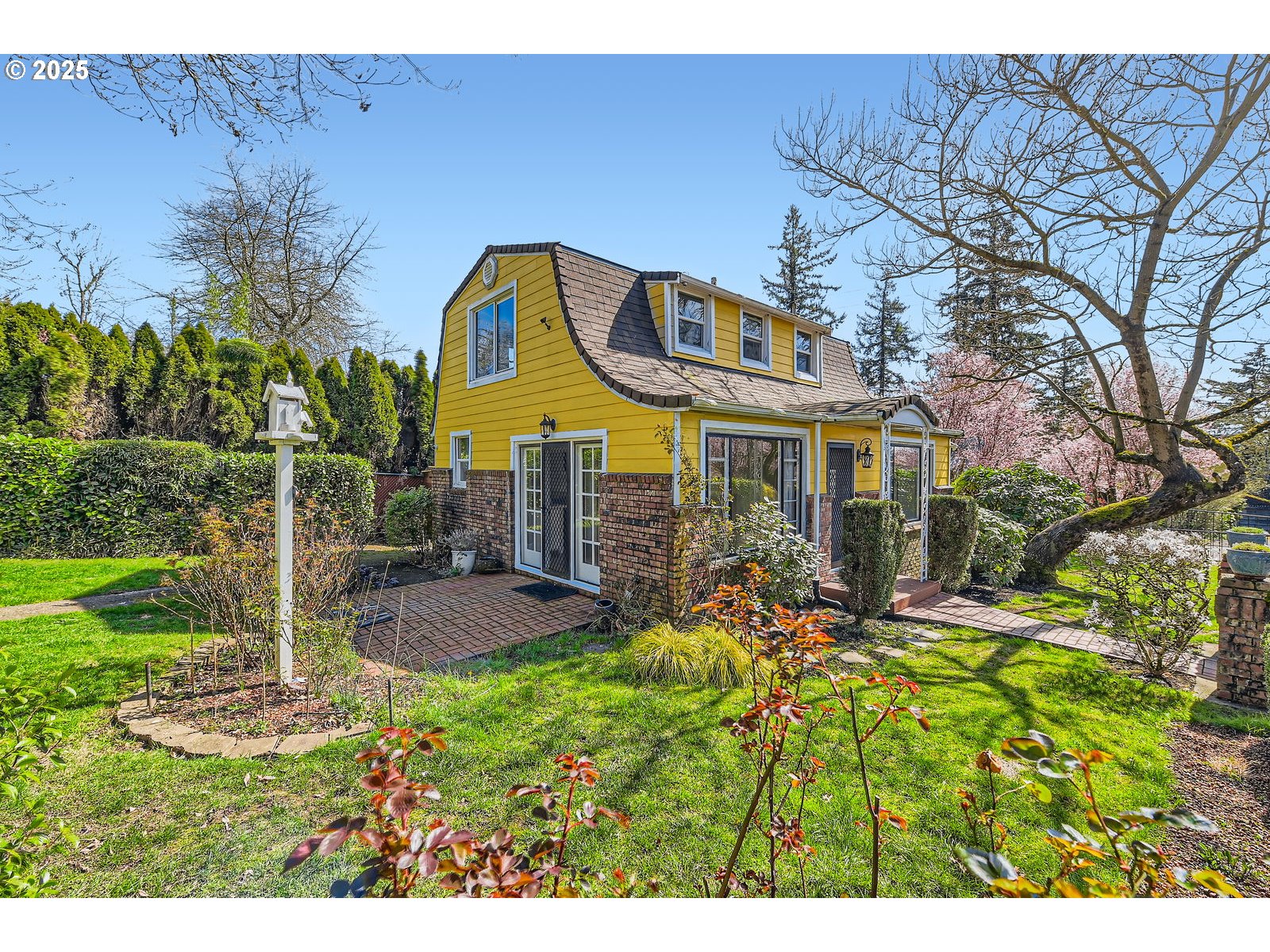 2349 Southwest 6th Avenue Camas, WA 98607 - Photo 3 of 32