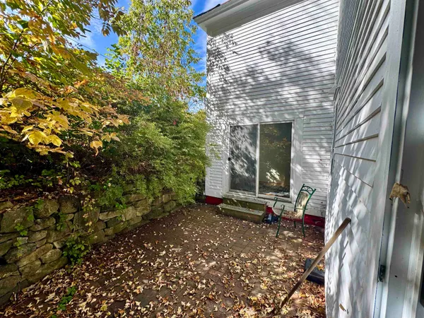 $160,000 | 109 Caledonia Street, St. Johnsbury, VT 05819
