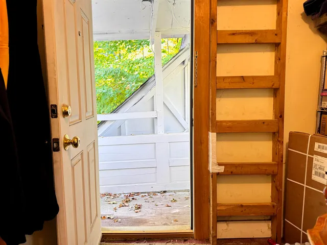 $179,000 | 109 Caledonia Street, St. Johnsbury, VT 05819