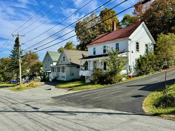 $160,000 | 109 Caledonia Street, St. Johnsbury, VT 05819