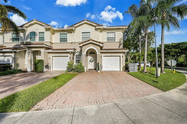 $3,950 | 81 Legacy Court, Delray Beach, FL 33445