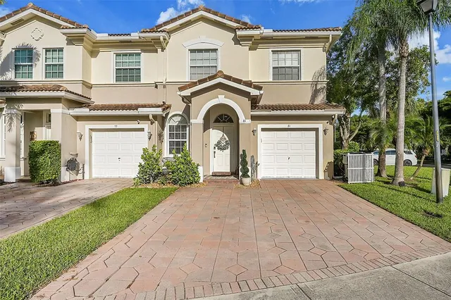 $3,950 | 81 Legacy Court, Delray Beach, FL 33445