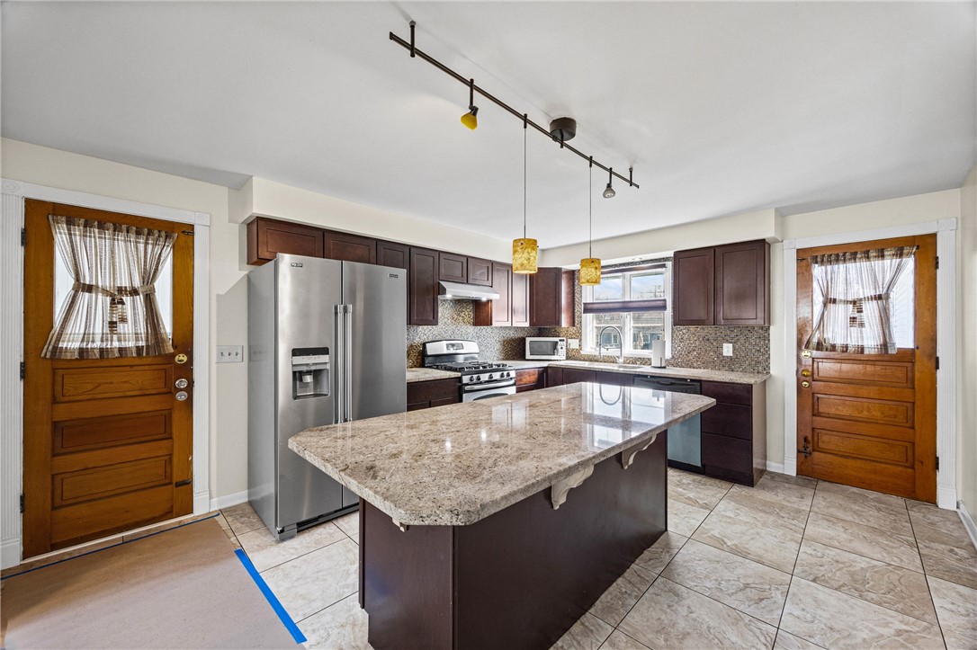 2820 Culver Road Irondequoit, NY 14622 - Photo 9 of 31