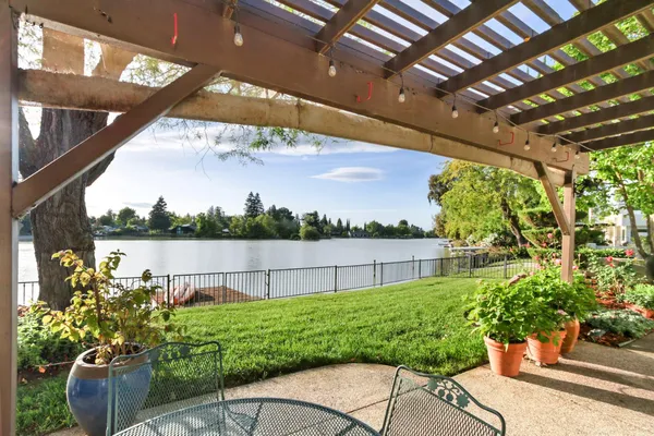 $1,200,000 | 731 Lake Terrace Circle, Davis, CA 95616