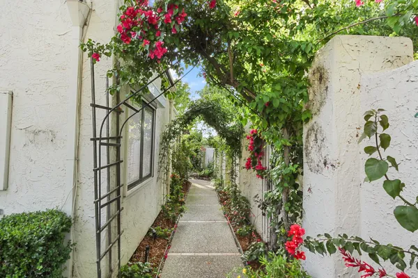 $1,200,000 | 731 Lake Terrace Circle, Davis, CA 95616
