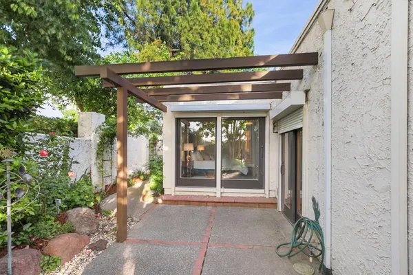 $1,200,000 | 731 Lake Terrace Circle, Davis, CA 95616