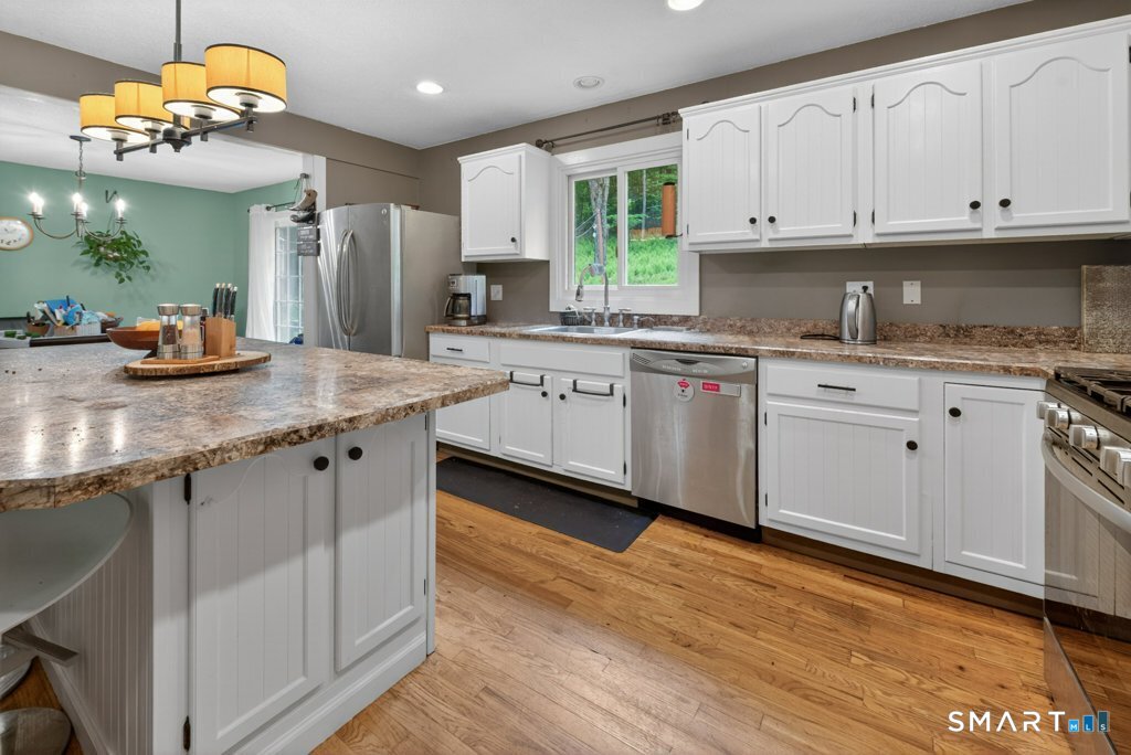 325 New Milford Road East Bridgewater, CT 06752 - Photo 9 of 30 Gallery Image 9