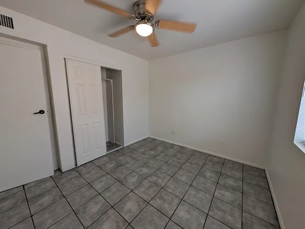 $1,670 | 8929 West Campbell Avenue, Phoenix, AZ 85037