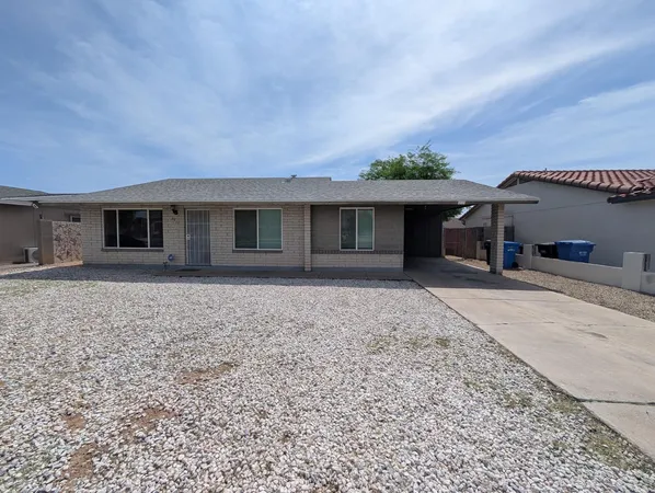 $1,670 | 8929 West Campbell Avenue, Phoenix, AZ 85037