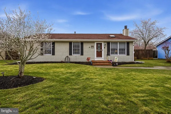$399,900 | 313 Lake Crystalbrook Drive, Little Egg Harbor, NJ 08087