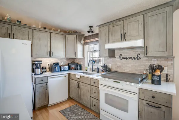 $399,900 | 313 Lake Crystalbrook Drive, Little Egg Harbor, NJ 08087