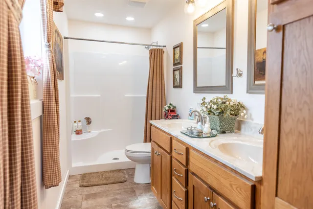 a view of a outdoor space