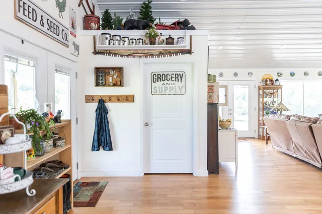 $699,900 | 842 Adair Hl Drive, Rockbridge Baths, VA 24473