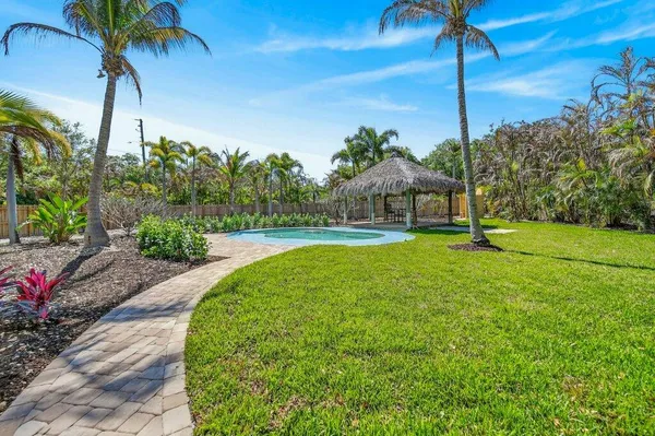 $1,099,000 | 2366 Southeast Country Club Lane, Stuart, FL 34996