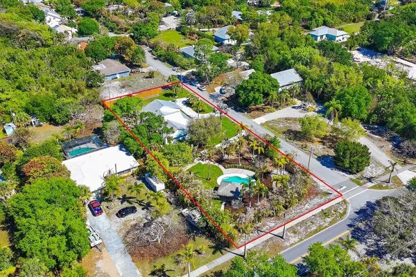 $1,099,000 | 2366 Southeast Country Club Lane, Stuart, FL 34996