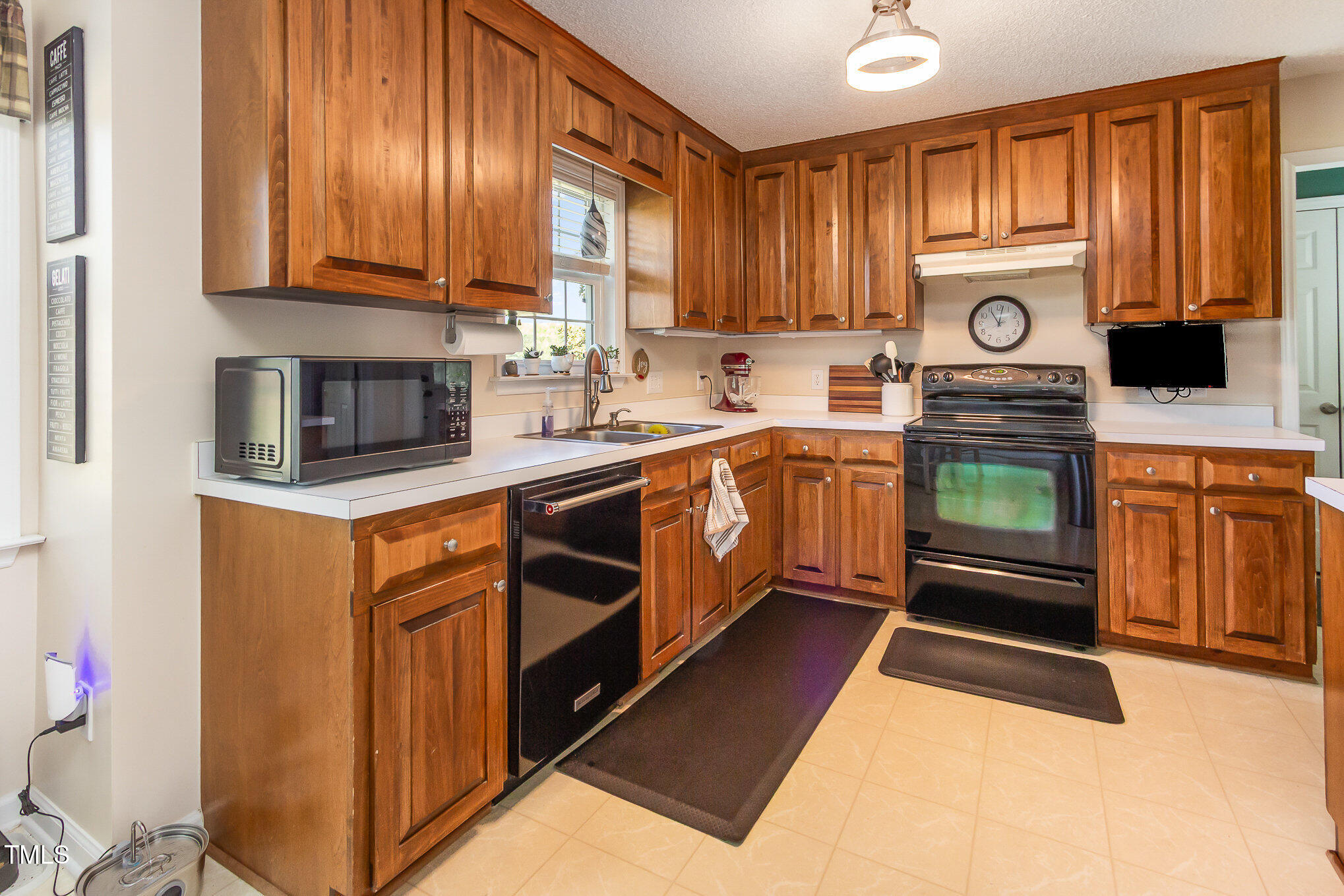 1020 Retriever Lane Raleigh, NC 27603 - Photo 13 of 33 img_0045-edit_644