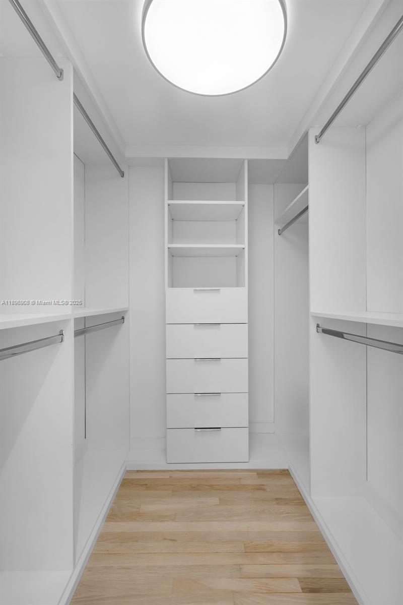 155 Ocean Ln Drive, Unit 302 Key Biscayne, FL 33149 - Photo 18 of 27