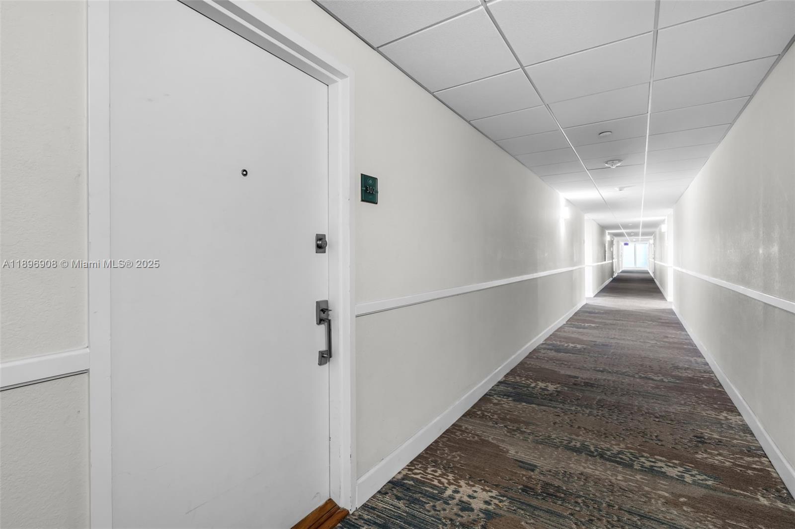 155 Ocean Ln Drive, Unit 302 Key Biscayne, FL 33149 - Photo 2 of 27