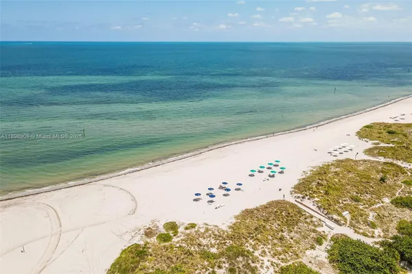 $799,000 | 155 Ocean Ln Drive, Unit 302, Key Biscayne, FL 33149