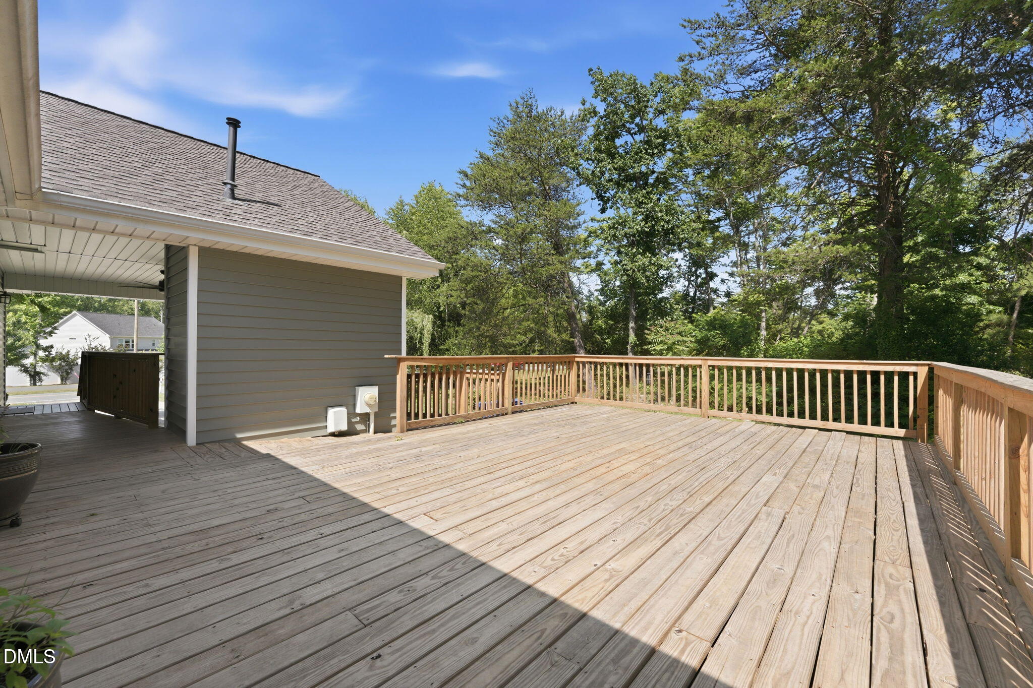 812 East Stagecoach Road Mebane, NC 27302 - Photo 21 of 25 a balcony with view of wooden floor