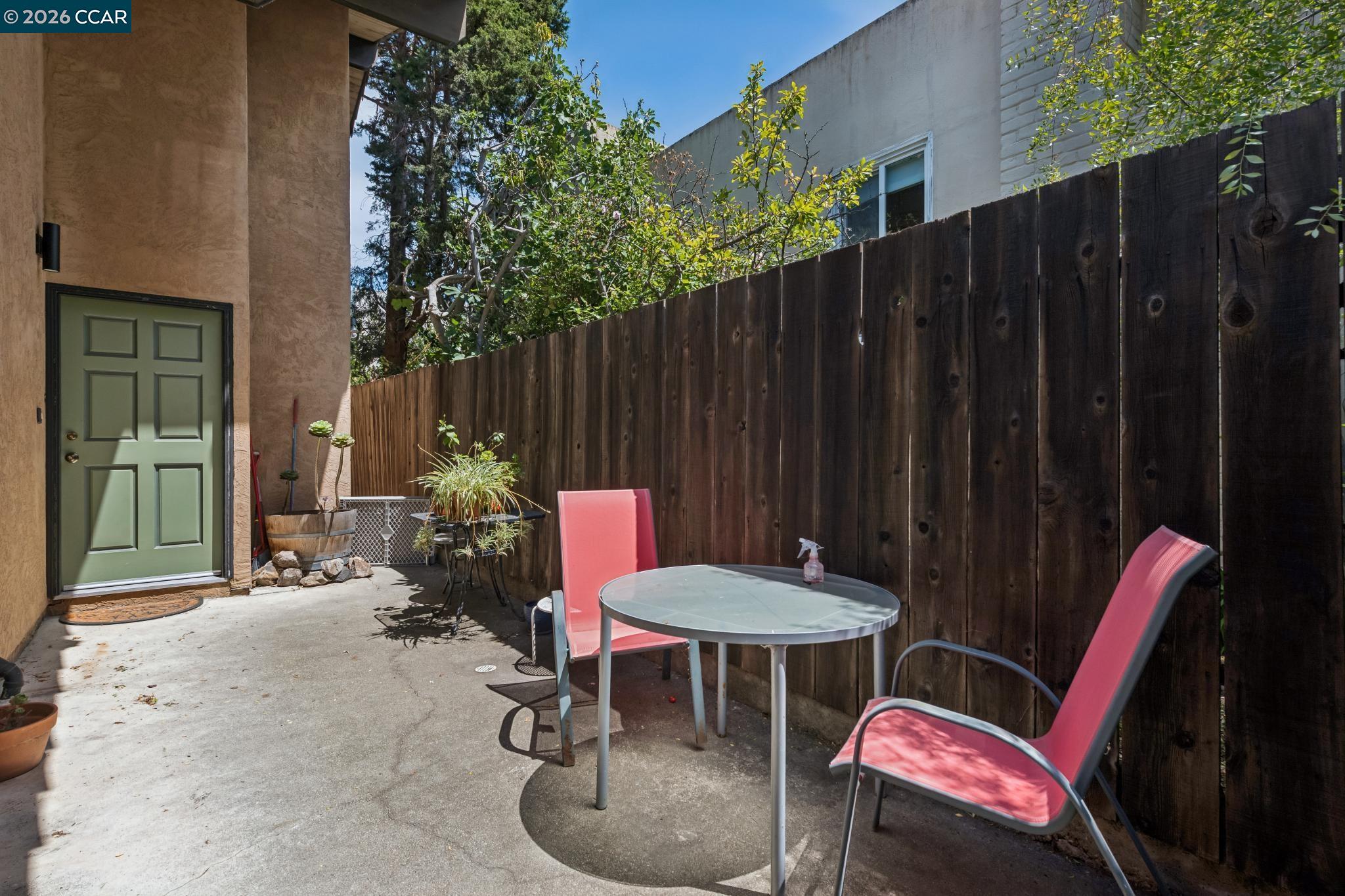 1242 Hopkins Street Berkeley, CA 94702 - Photo 39 of 84