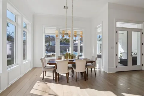 $3,000,000 | 116 Brockenbraugh Court, Metairie, LA 70005