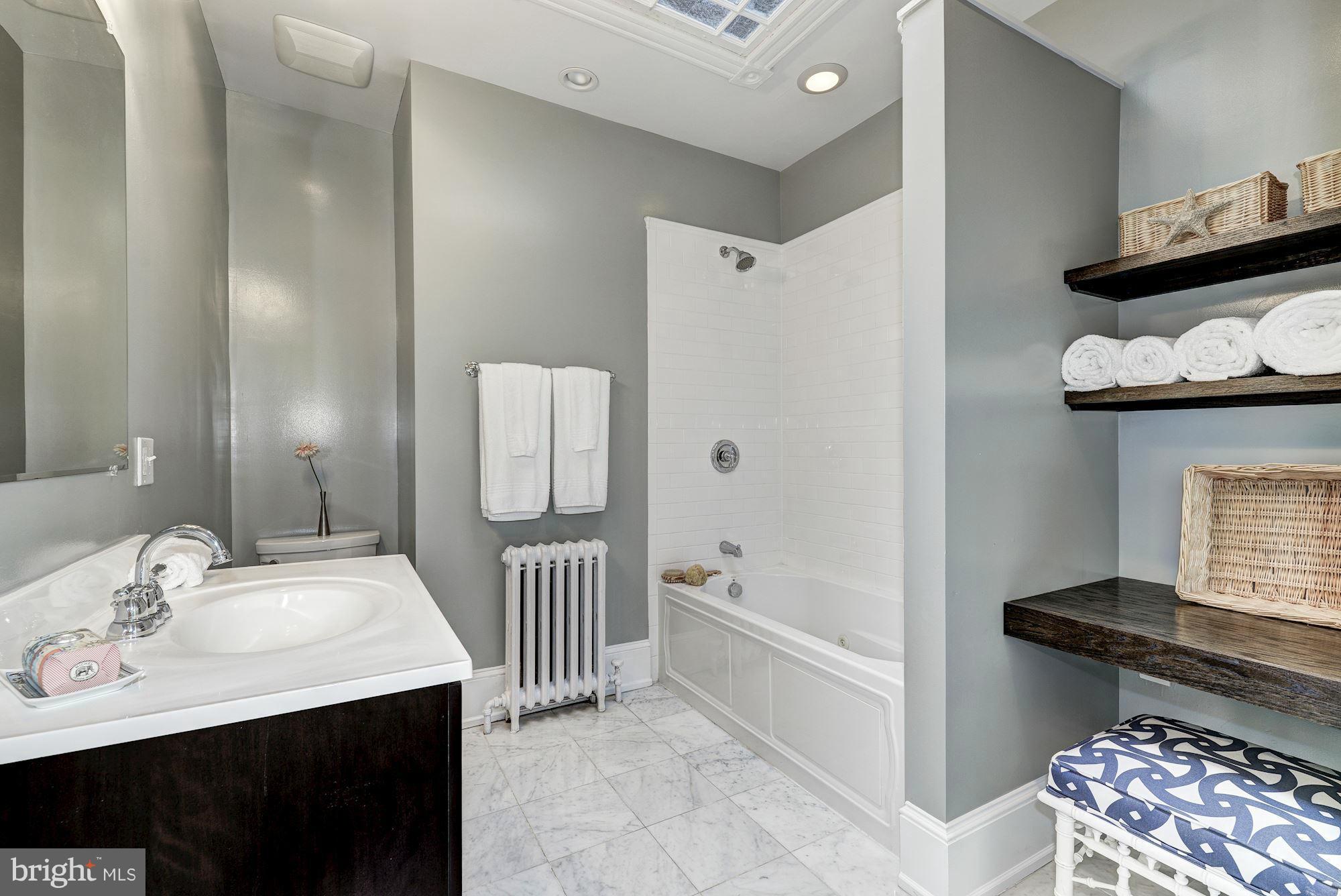 146 U Street Northwest Washington, DC 20001 - Photo 18 of 30 Master bath with Kohler jetted tub