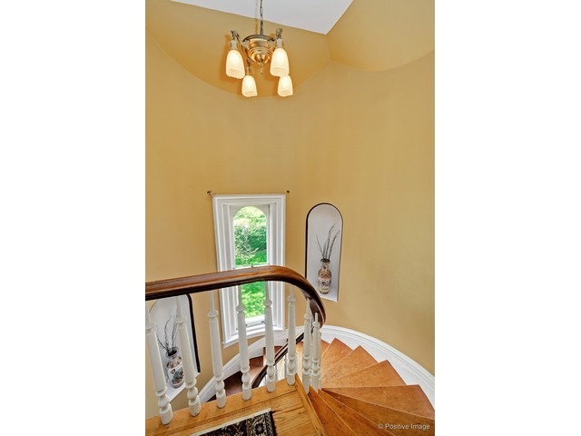 154 Bartram Road Riverside, IL 60546 - Photo 17 of 25