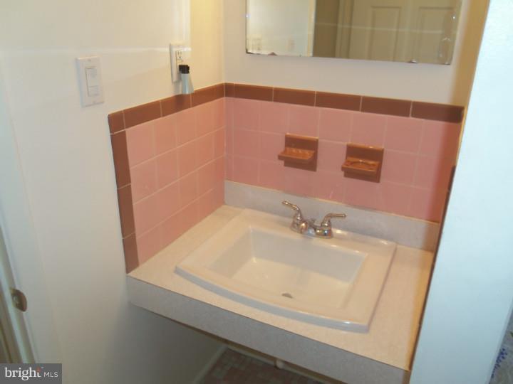 1156 Sylvan Road West Chester, PA 19382 - Photo 15 of 25 Gallery Image 15