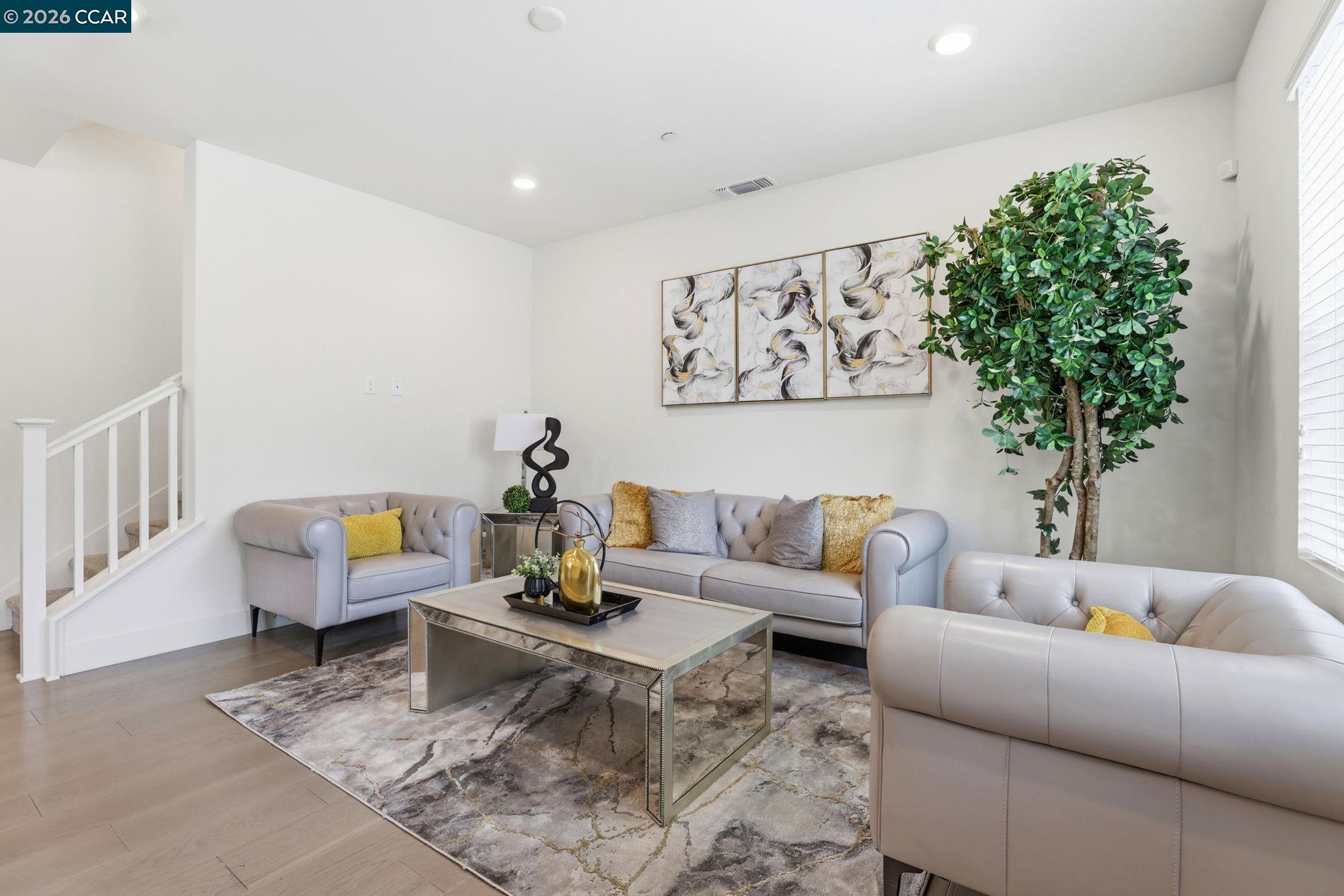 61101 Via Vicenza San Ramon, CA 94583 - Photo 4 of 40