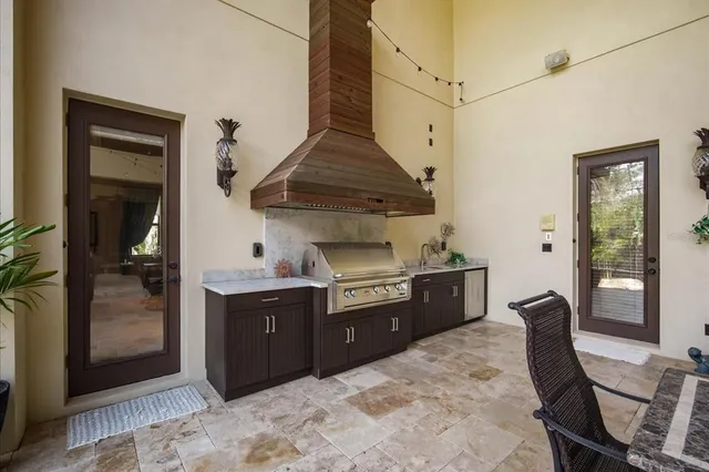 $2,799,900 | 16220 Ternglade Drive, Lithia, FL 33547