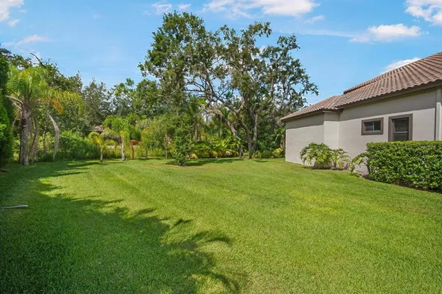 $2,799,900 | 16220 Ternglade Drive, Lithia, FL 33547