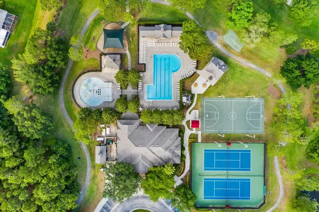 $2,799,900 | 16220 Ternglade Drive, Lithia, FL 33547