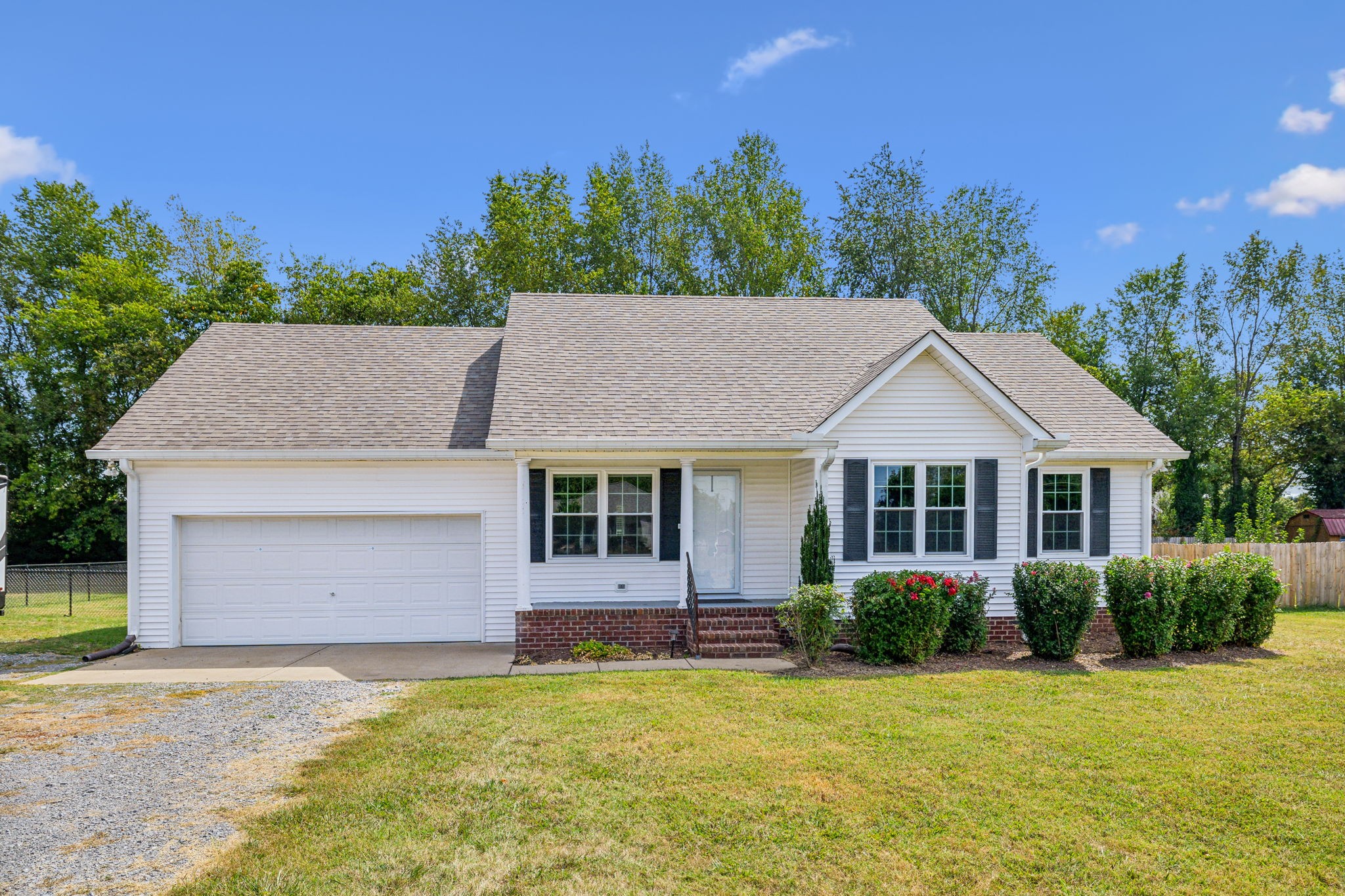 113 Johnny Ruth Court Murfreesboro, TN 37127 - Photo 2 of 39 Gallery Image 2