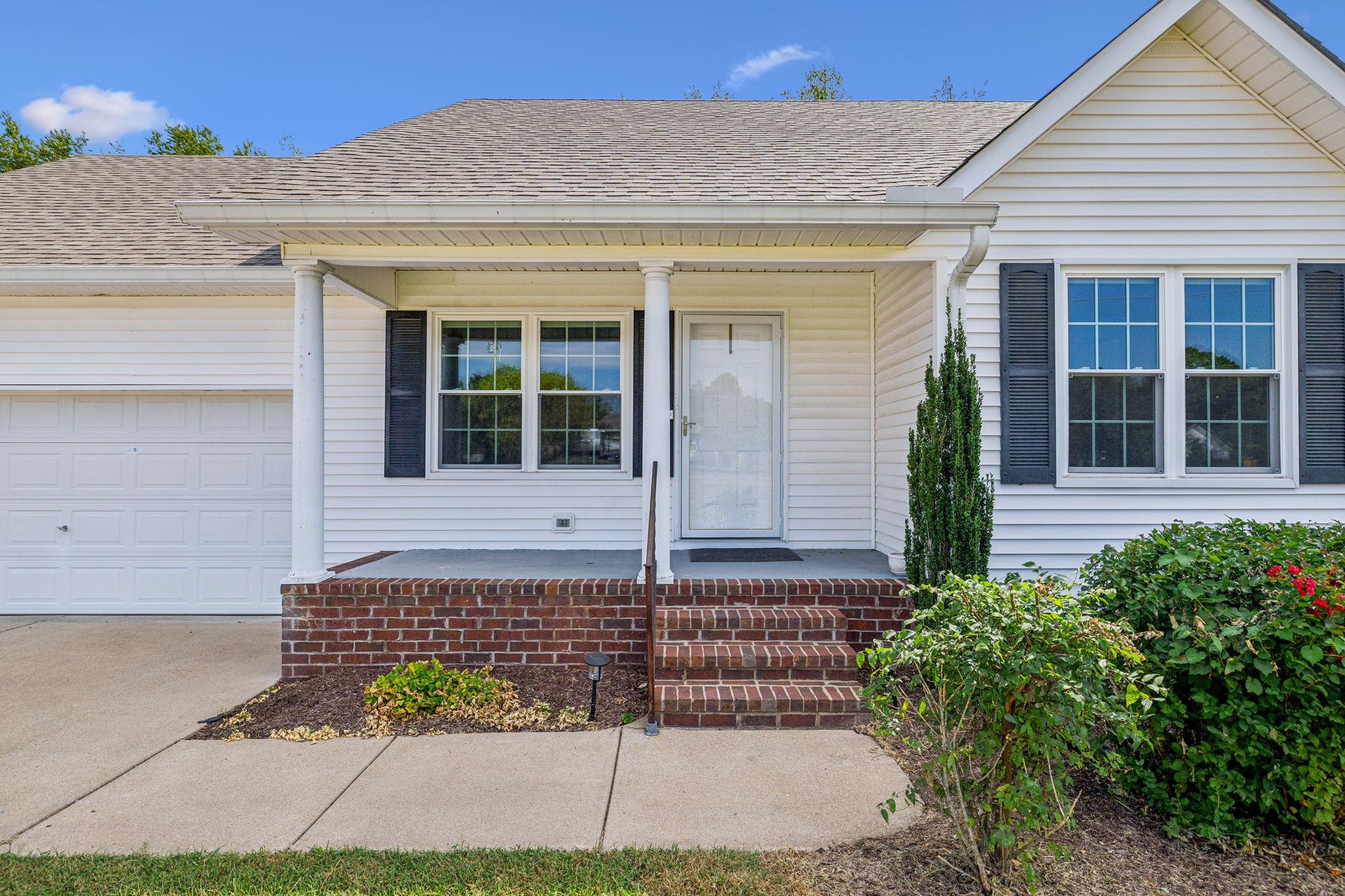 113 Johnny Ruth Court Murfreesboro, TN 37127 - Photo 3 of 39 Gallery Image 3