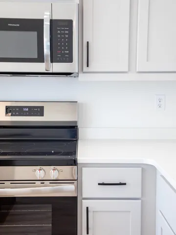 $383,323 | 1482 66th Avenue South, Fargo, ND 58104