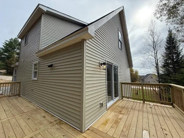 $525,000 | 9 Dove Lane, Canaan, NH 03741