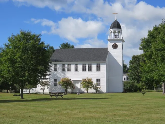 $545,000 | 9 Dove Lane, Canaan, NH 03741