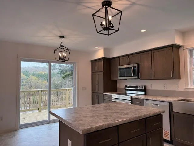 $545,000 | 9 Dove Lane, Canaan, NH 03741