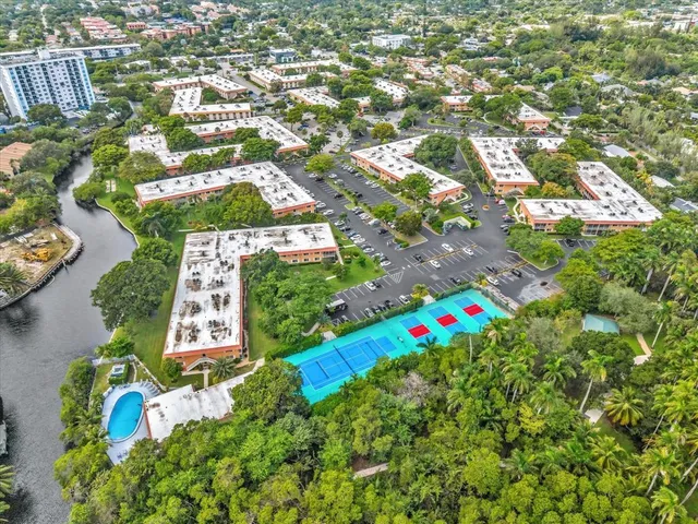 $145,000 | 1950 North Andrews Avenue, Unit 210D, Wilton Manors, FL 33305