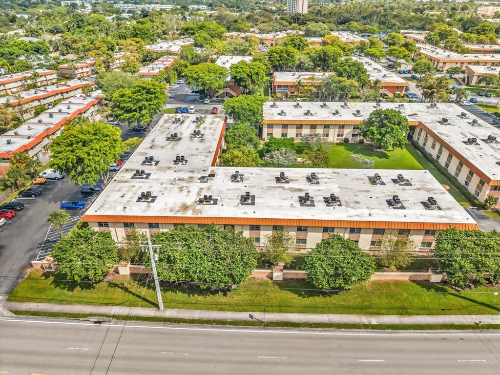 1950 North Andrews Avenue, Unit 210D Wilton Manors, FL 33305 - Photo 52 of 52 a view of a city