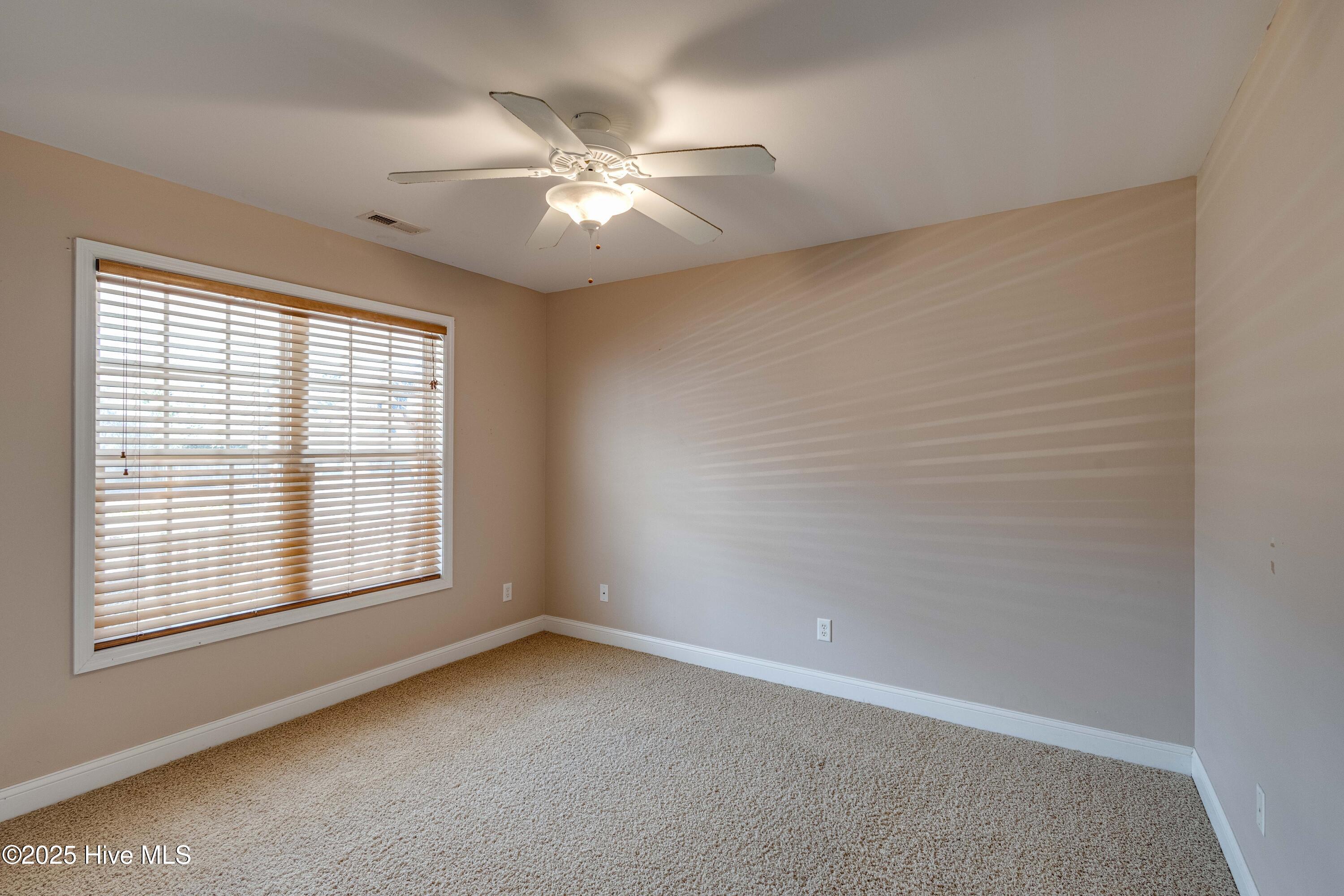 414 Conner Grant Road New Bern, NC 28562 - Photo 28 of 42 Front Guest BR