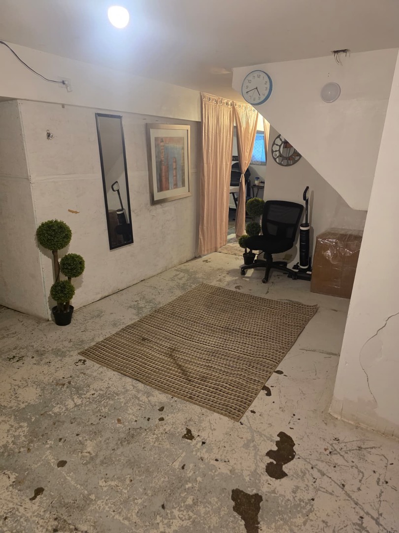 12026 South State Street Chicago, IL 60628 - Photo 8 of 13
