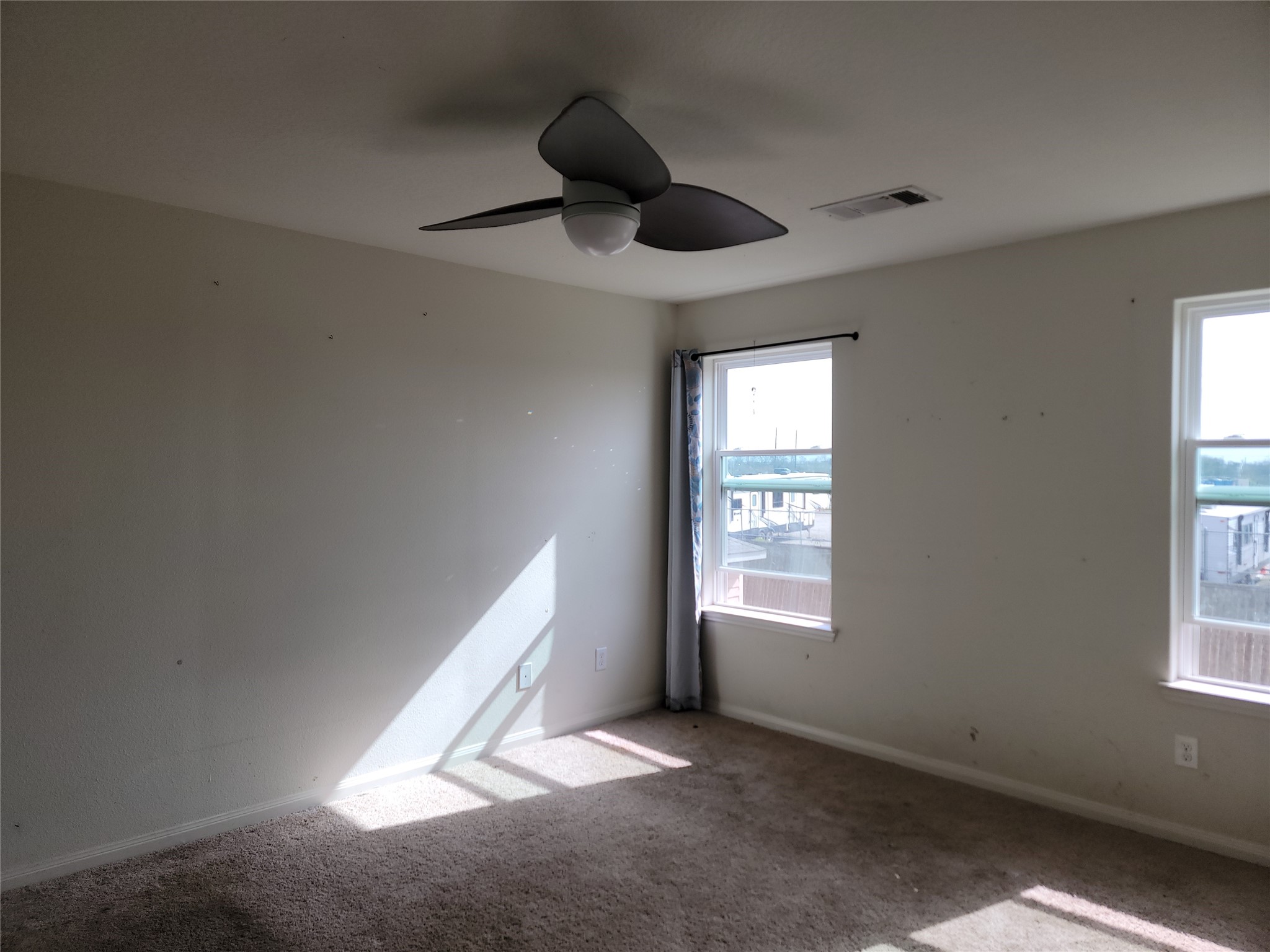 6030 Horizon Sky Road Cove, TX 77523 - Photo 7 of 12 a view of an empty room and window