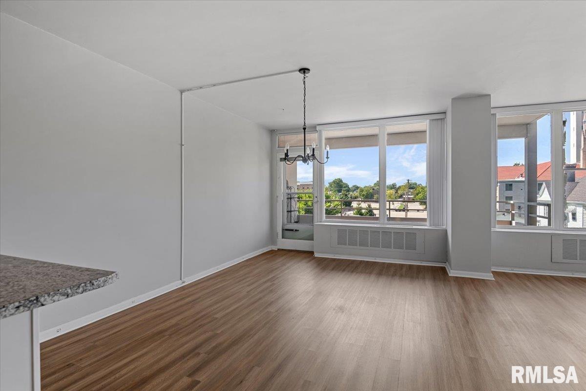 718 South 7th Street, Unit 302 Springfield, IL 62703 - Photo 46 of 47 Gallery Image 46